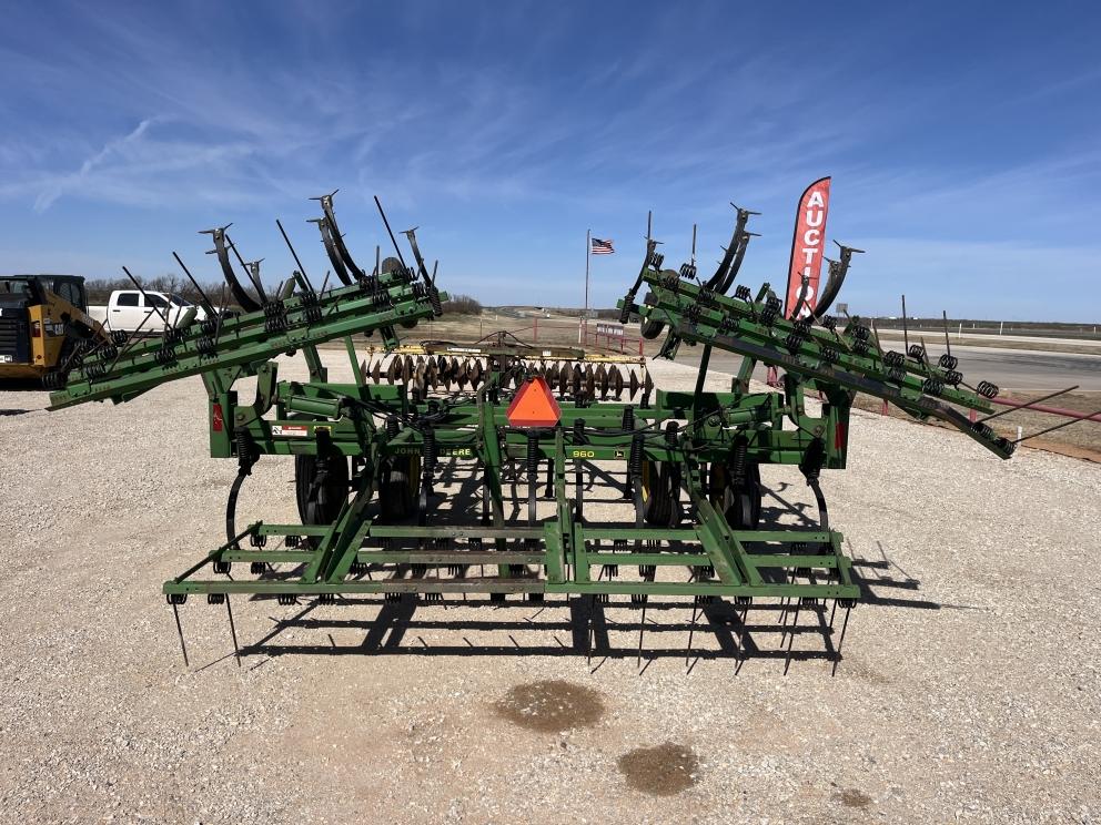 Image for 1988 John Deere 960