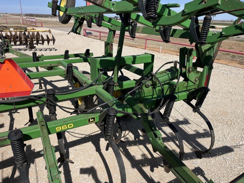 Image for 1988 John Deere 960