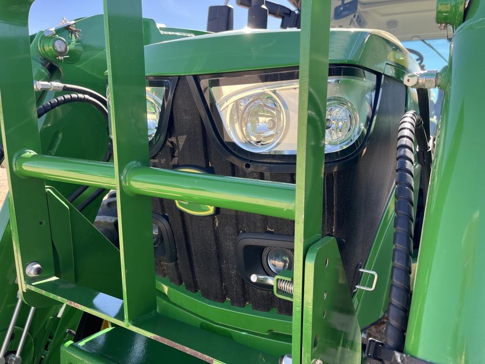 Image for 2015 John Deere 6145R