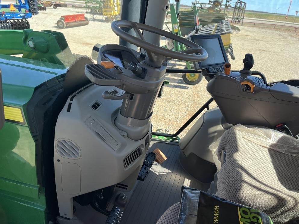 Image for 2015 John Deere 6145R