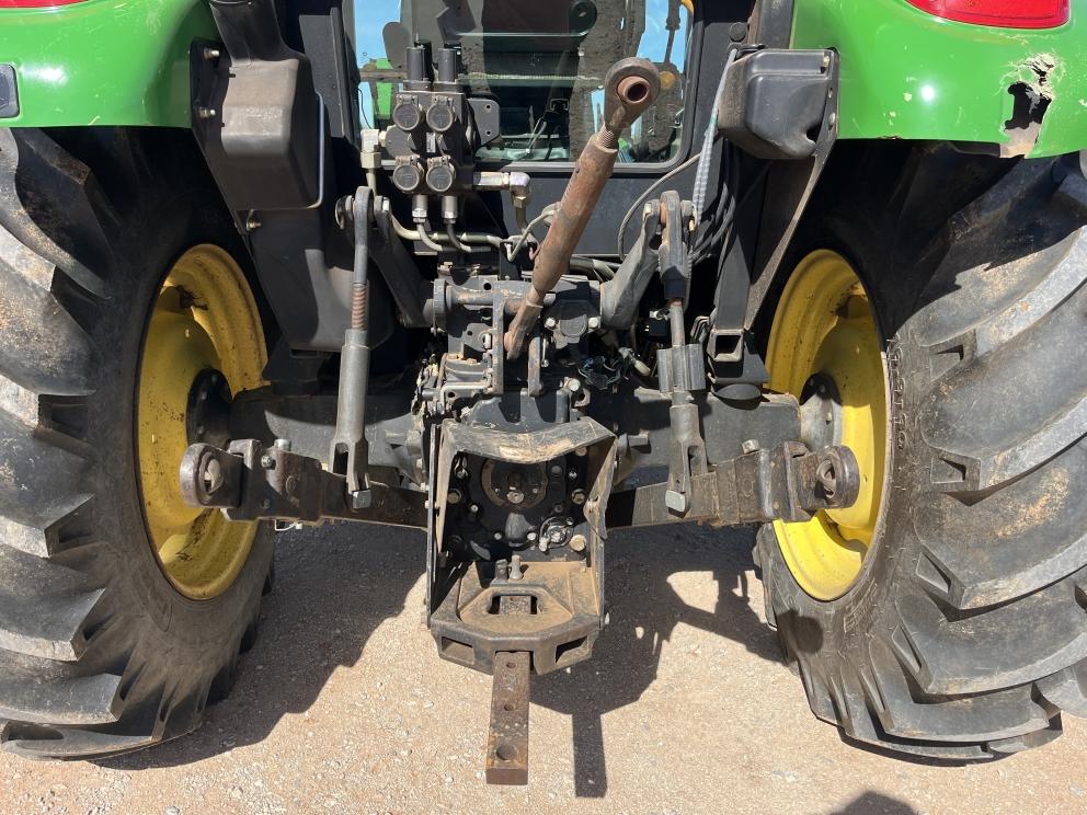 Image for 2006 John Deere 5525
