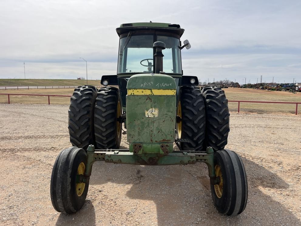 Image for 1975 John Deere 4230