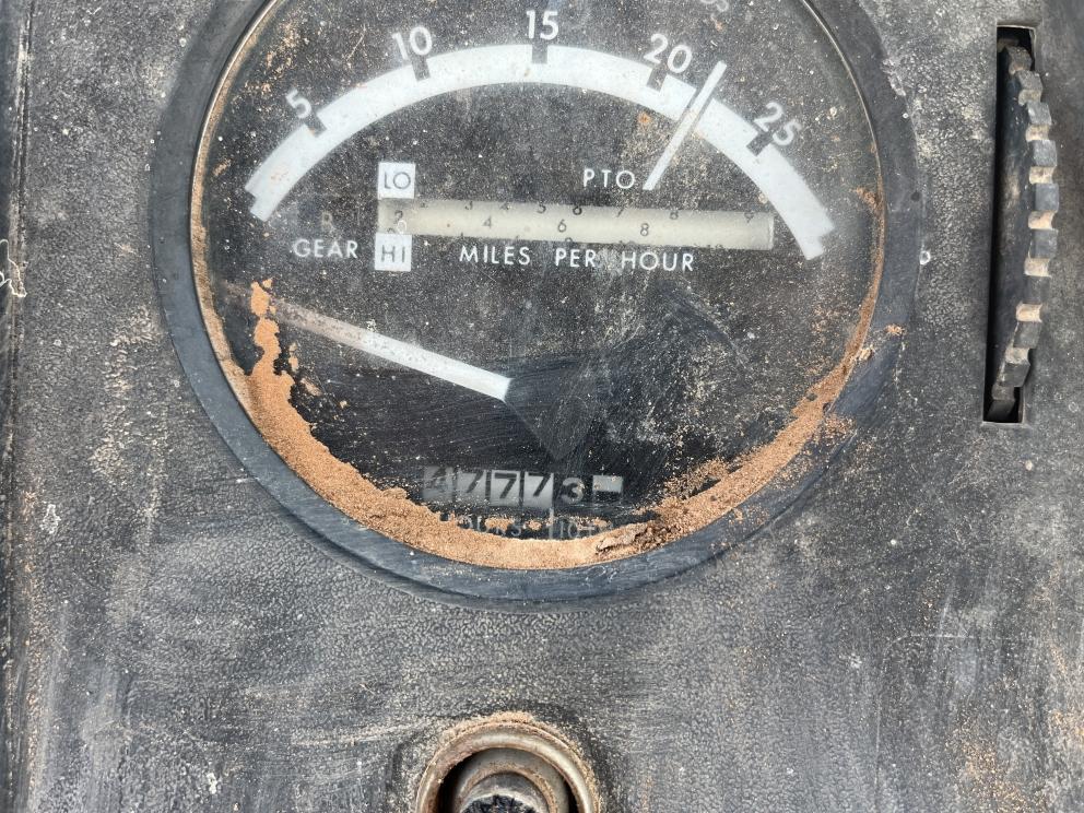 Image for 1975 John Deere 4230