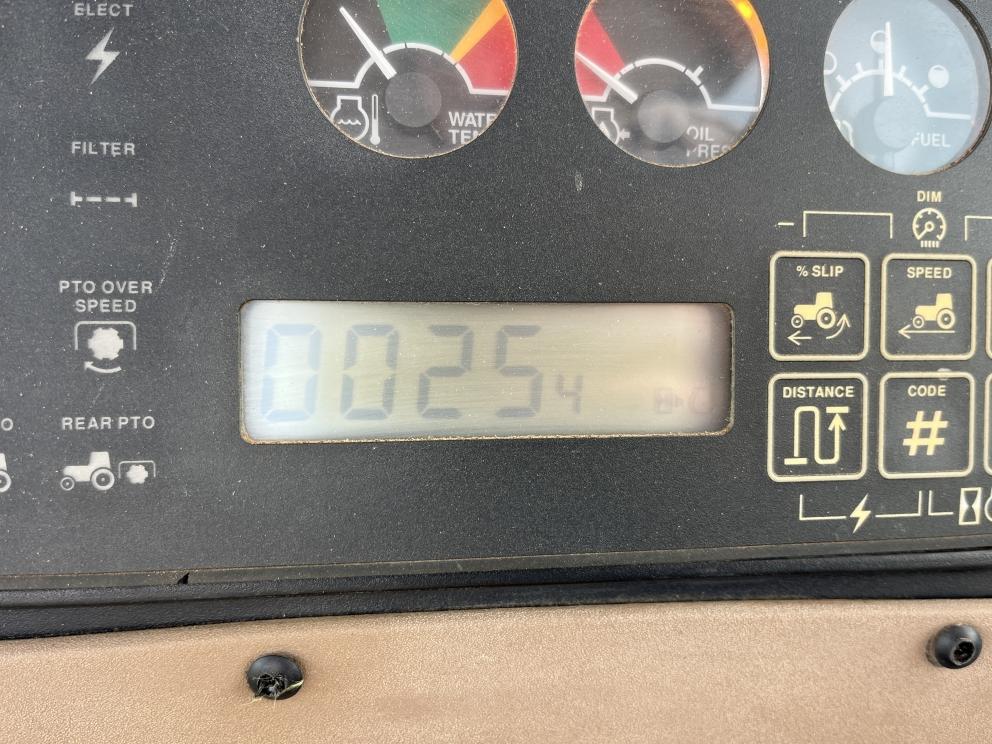 Image for 1999 John Deere 8400