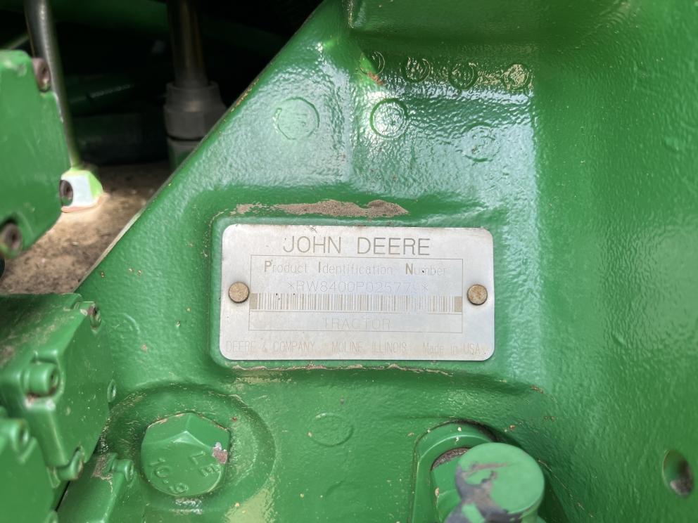 Image for 1999 John Deere 8400