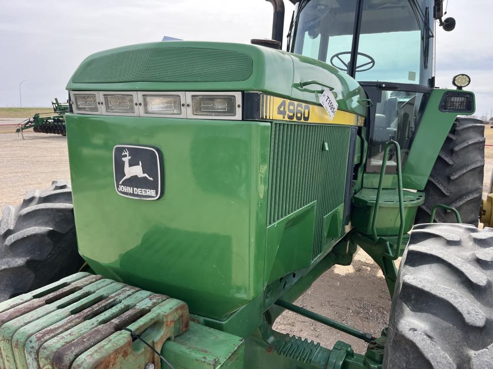 Image for 1993 John Deere 4960