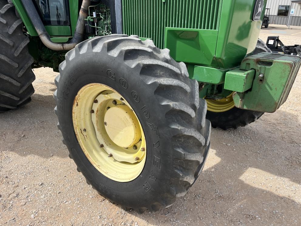 Image for 1993 John Deere 4960