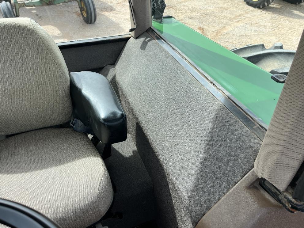 Image for 1993 John Deere 4960