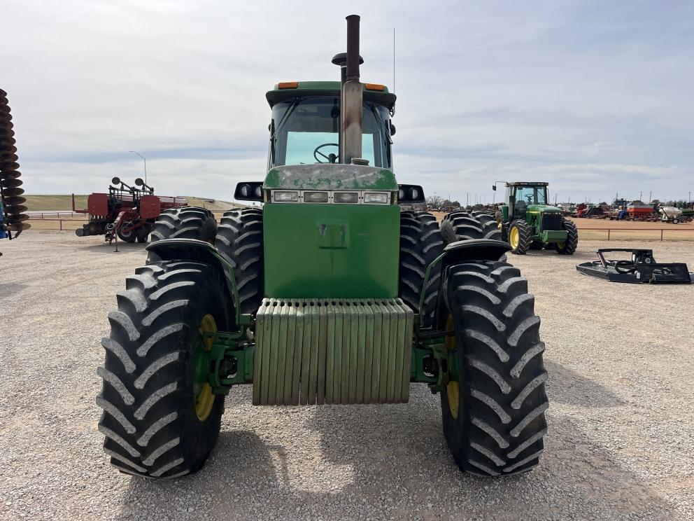 Image for 1991 John Deere 4955