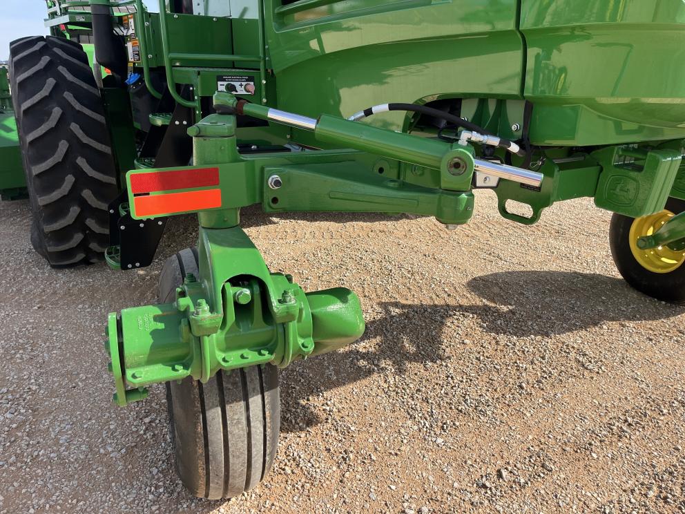 Image for 2023 John Deere W235R