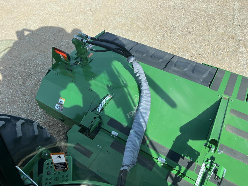 Image for 2023 John Deere W235R