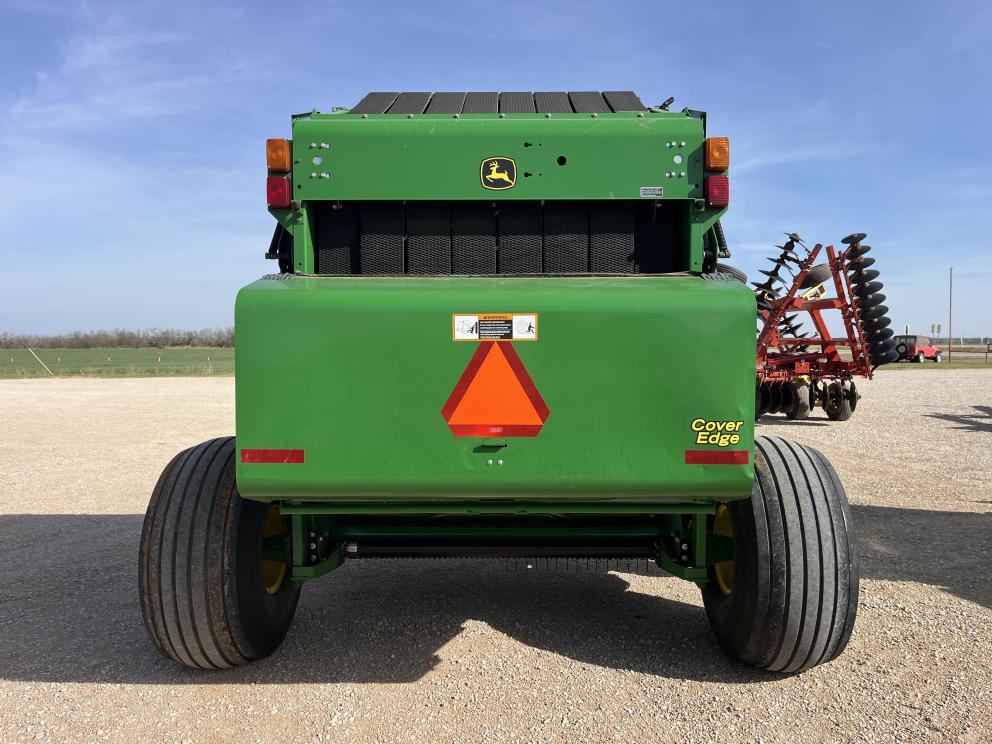 Image for 2015 John Deere 569