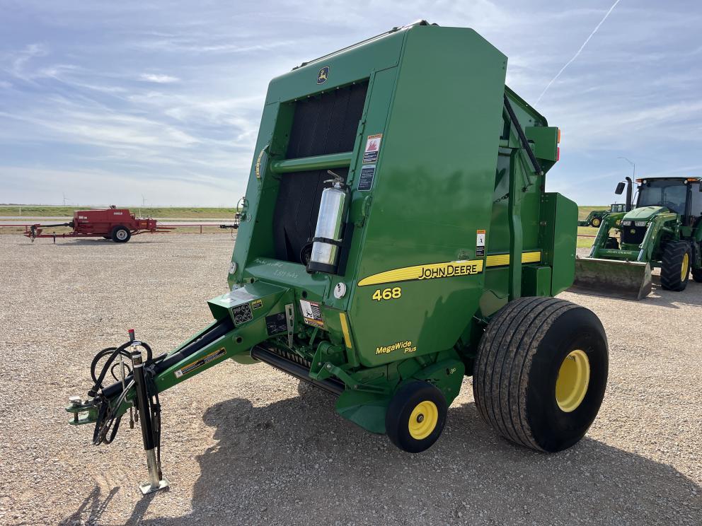 Image for 2010 John Deere 468