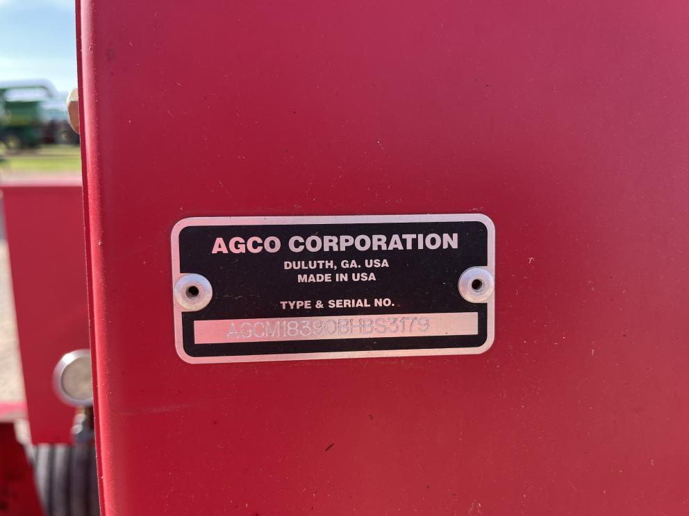 Image for 2011 Massey Ferguson 1839