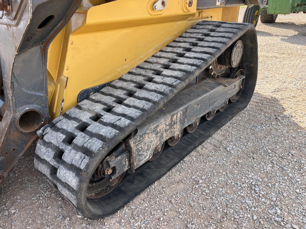 Image for 2019 John Deere 333G