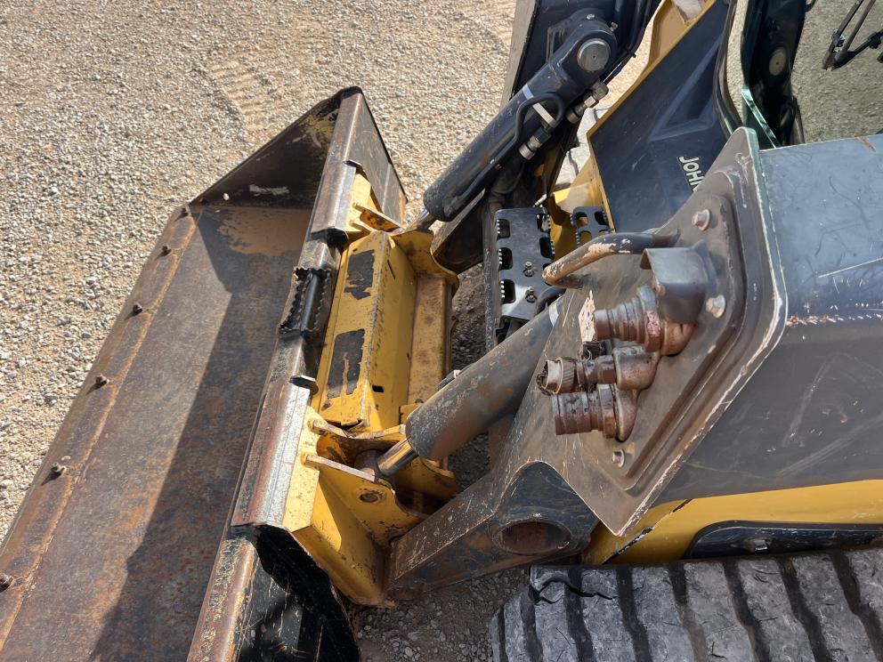 Image for 2019 John Deere 333G