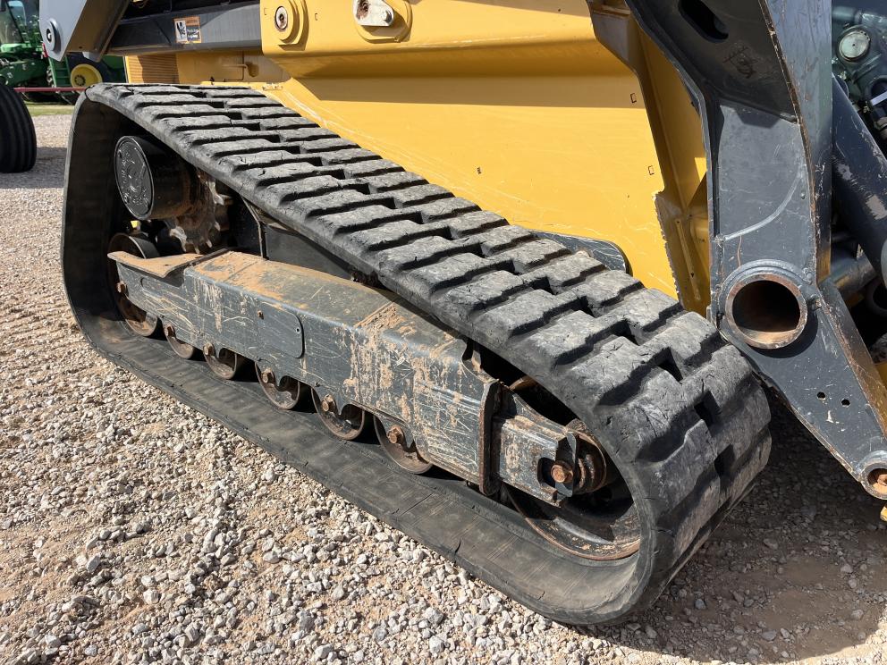 Image for 2019 John Deere 333G