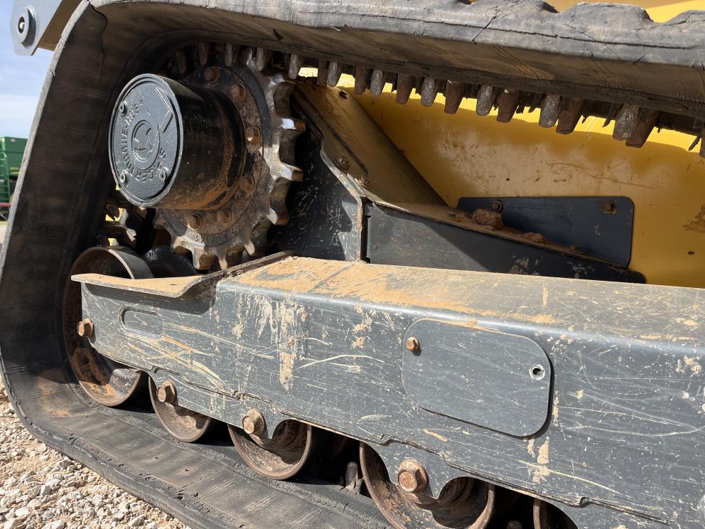 Image for 2019 John Deere 333G