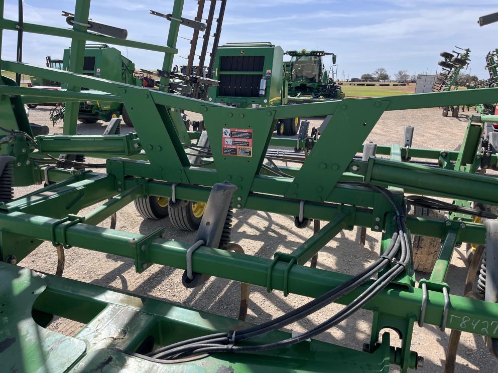 Image for 2014 John Deere 2410