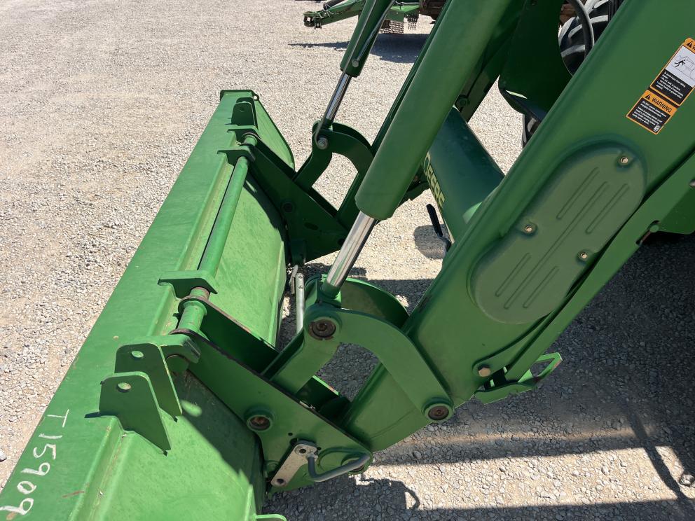 Image for 2011 John Deere 7200R