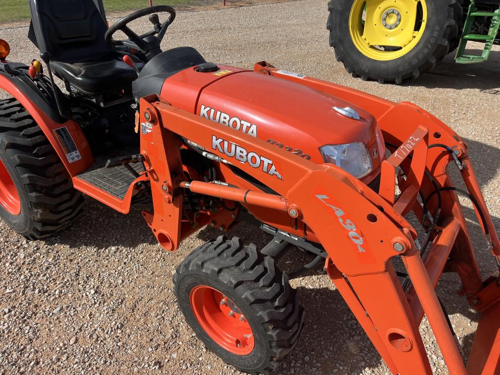 Image for 2015 Kubota B2320HSD