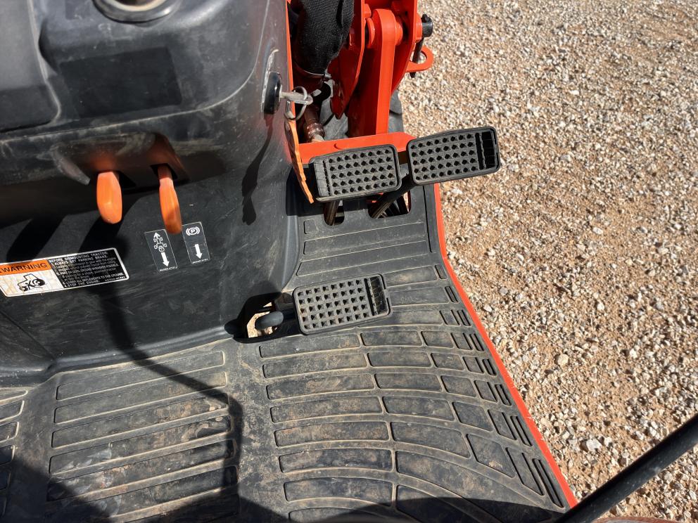 Image for 2015 Kubota B2320HSD