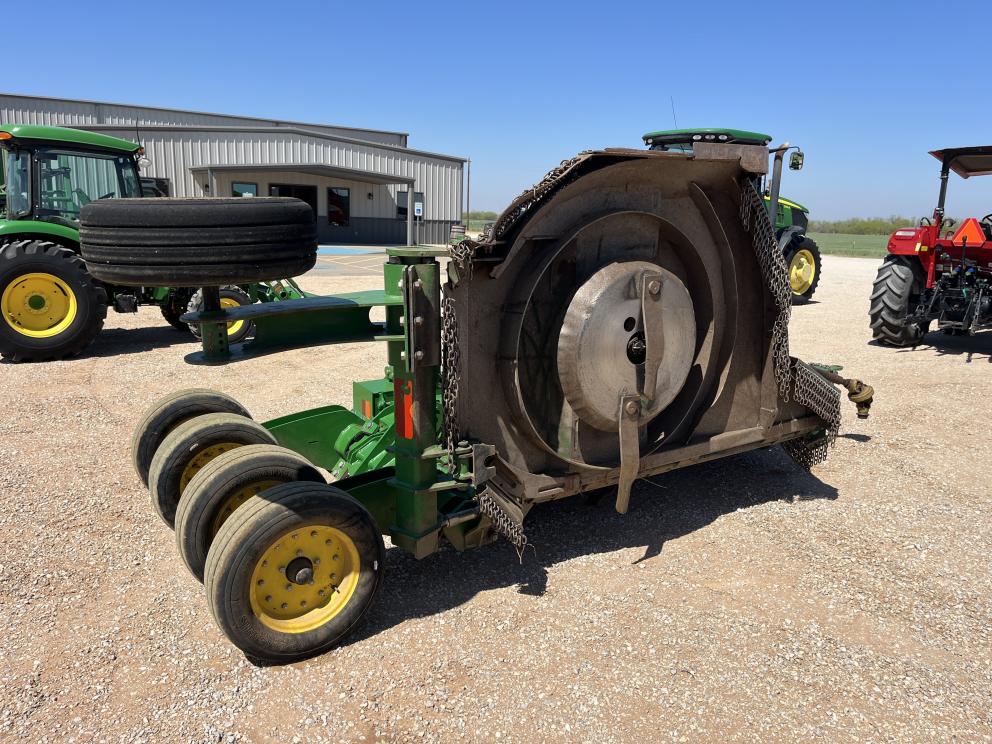 Image for 2022 John Deere R10