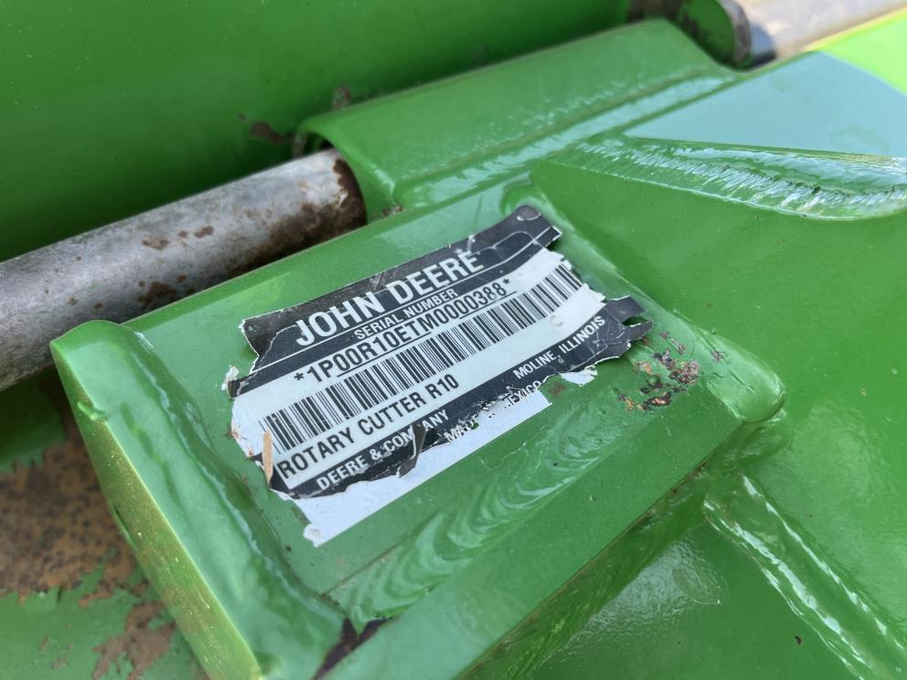 Image for 2022 John Deere R10