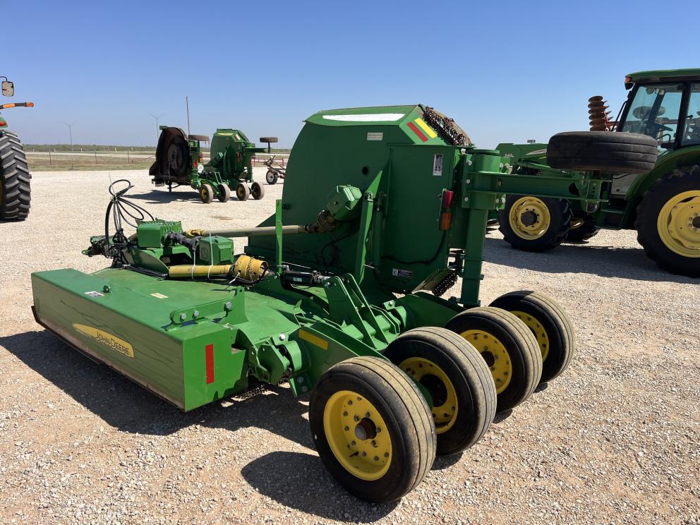 Image for 2019 John Deere R10