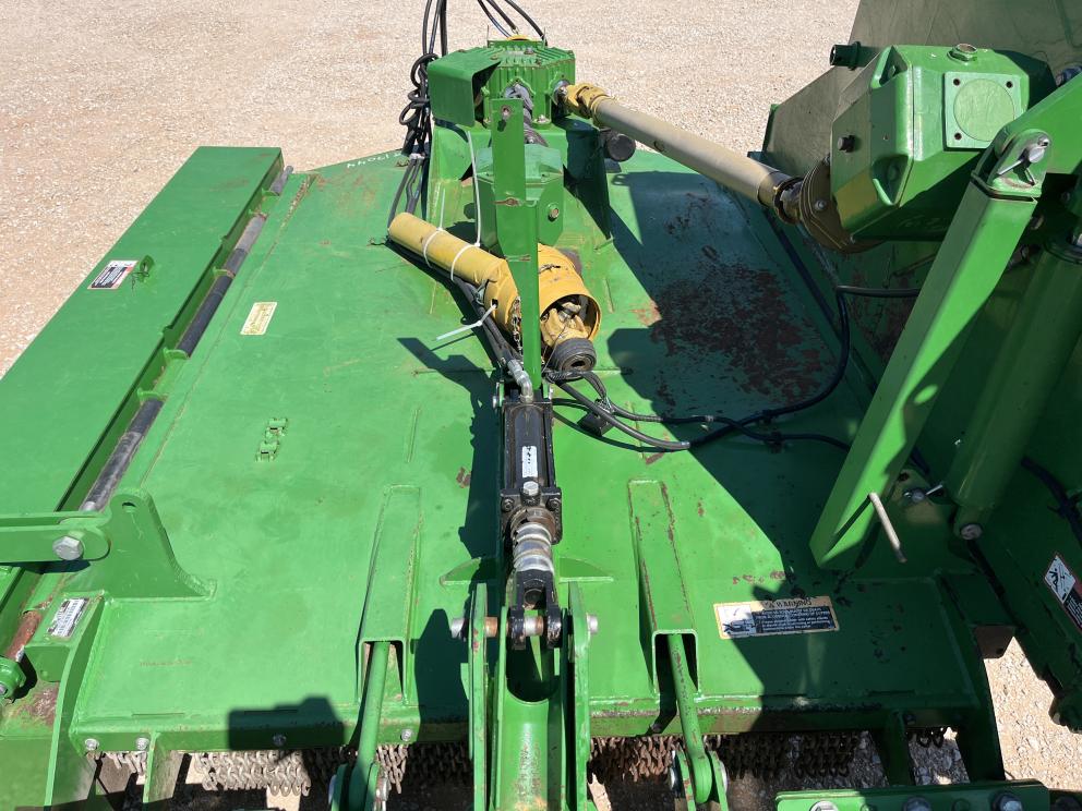 Image for 2019 John Deere R10