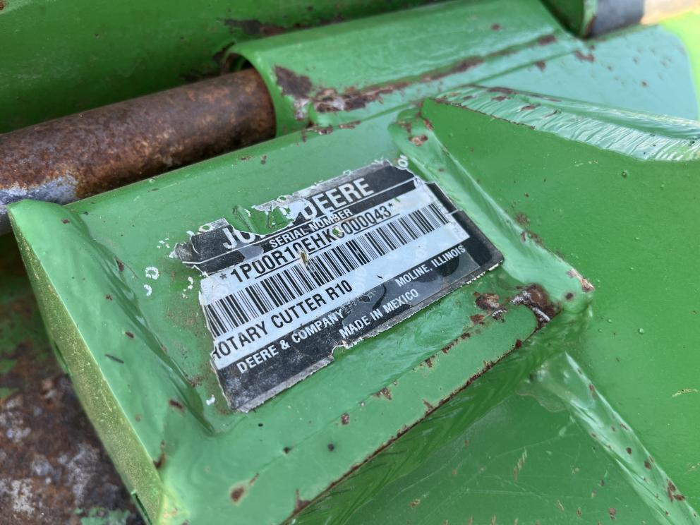 Image for 2019 John Deere R10