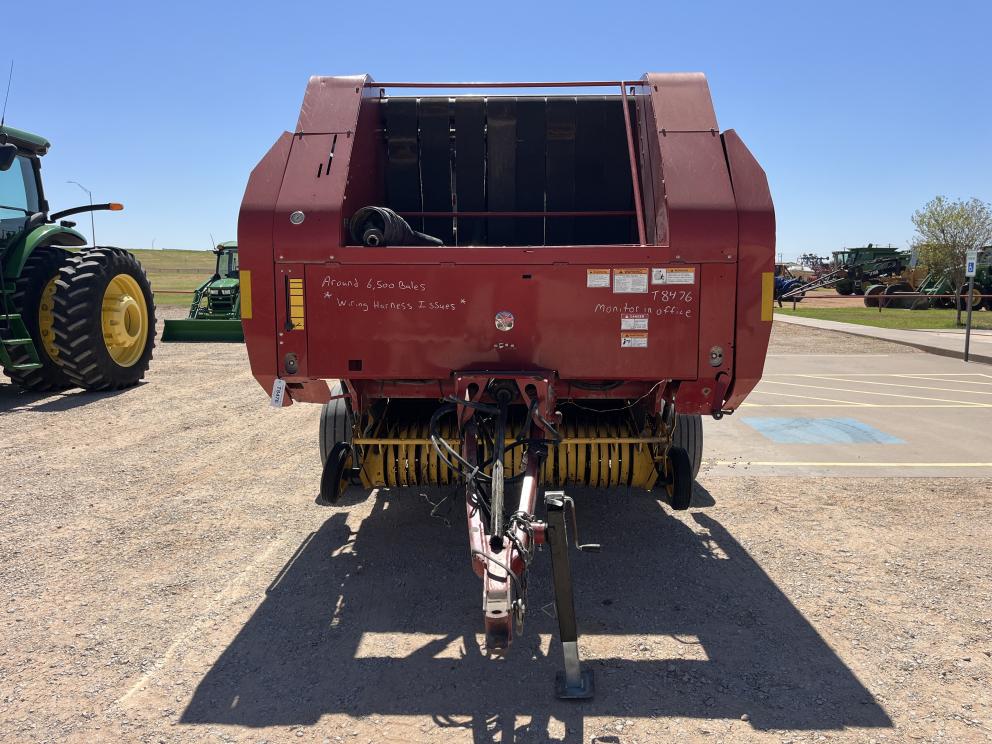 Image for 2007 New Holland BR7090