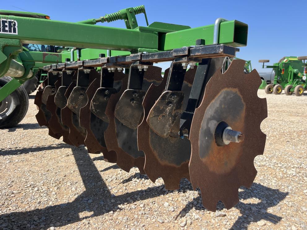 Image for 2019 Frontier DH1510