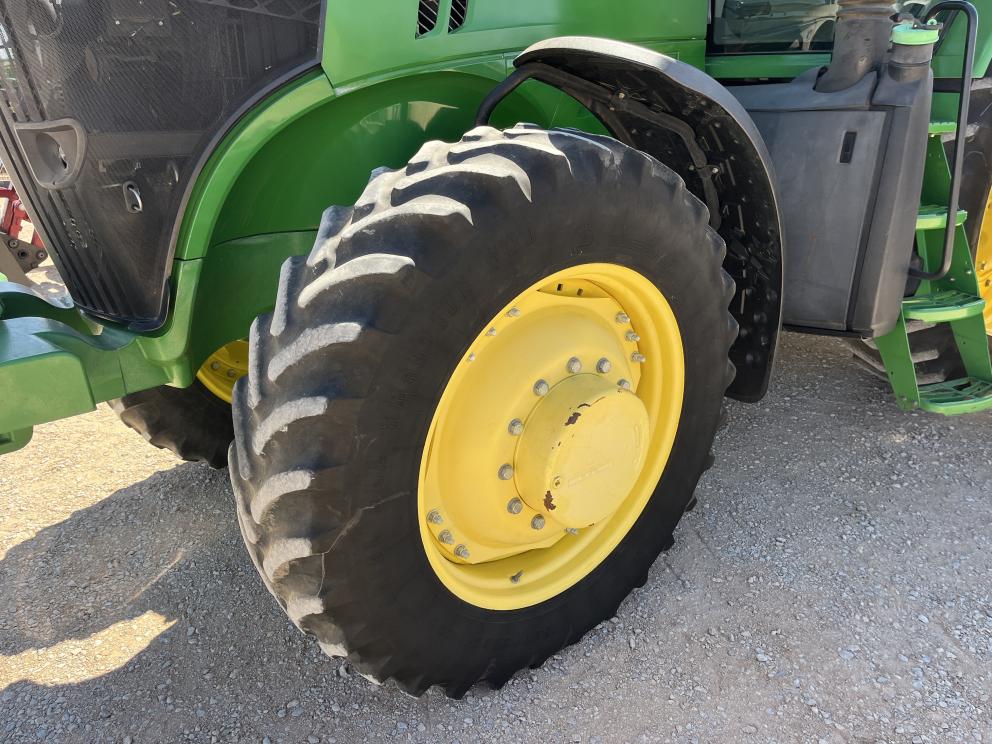 Image for 2013 John Deere 7215R