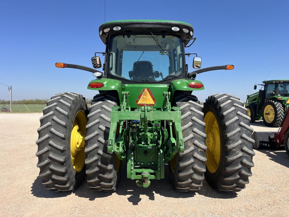Image for 2013 John Deere 7215R