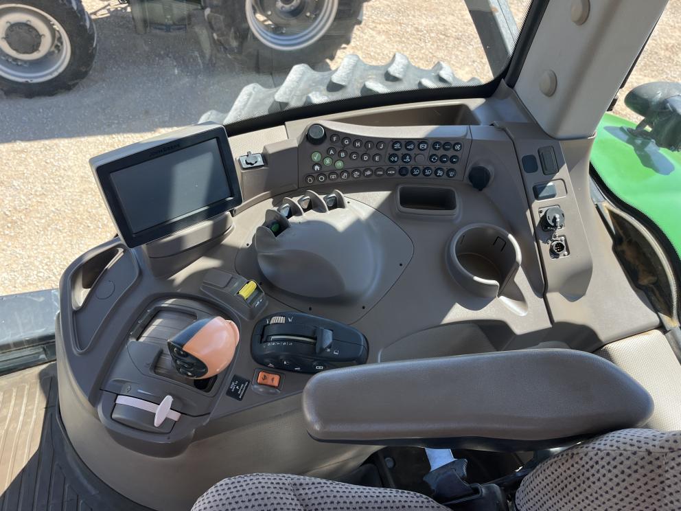 Image for 2013 John Deere 7215R