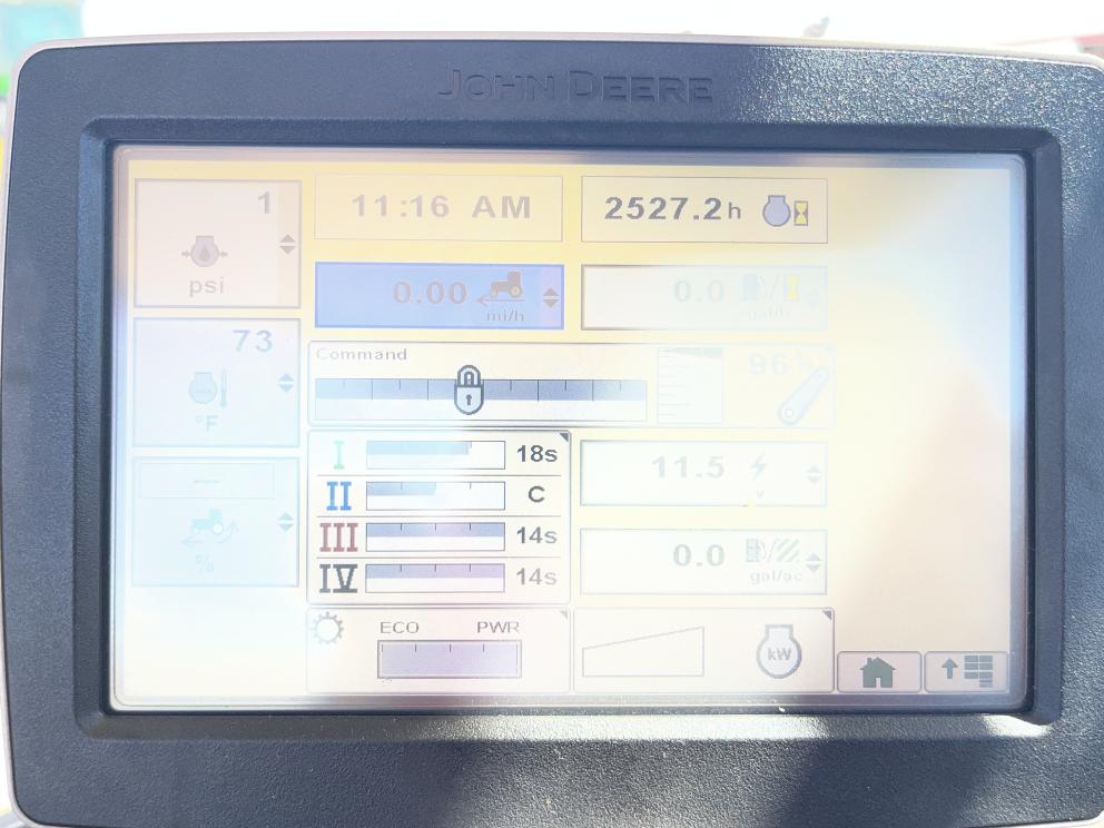 Image for 2013 John Deere 7215R