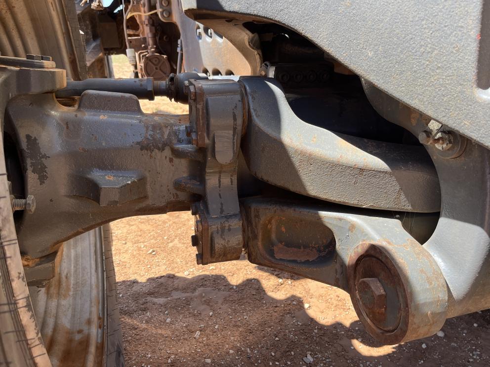 Image for 2015 Challenger MT675E