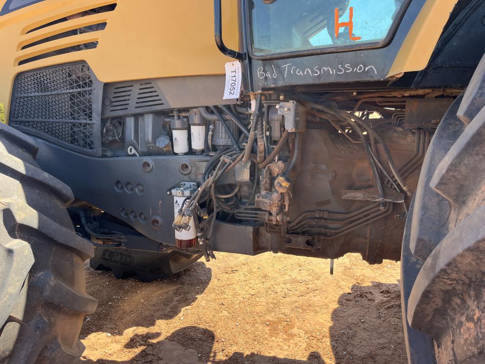 Image for 2015 Challenger MT675E