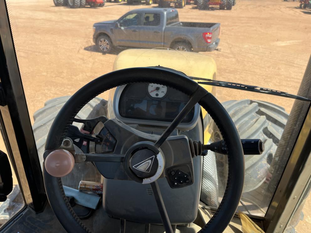 Image for 2015 Challenger MT675E