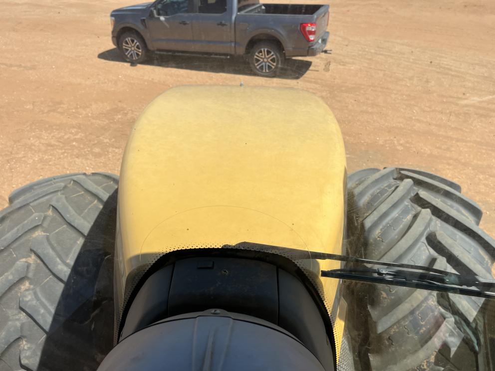 Image for 2015 Challenger MT675E