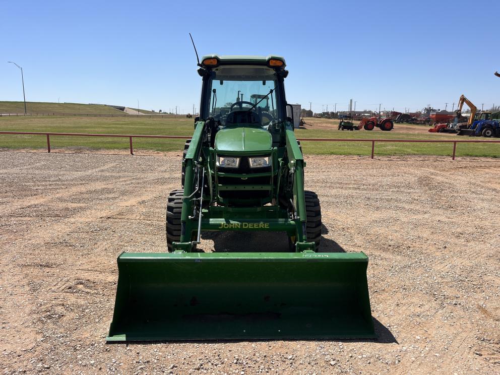 Image for 2021 John Deere 4052R