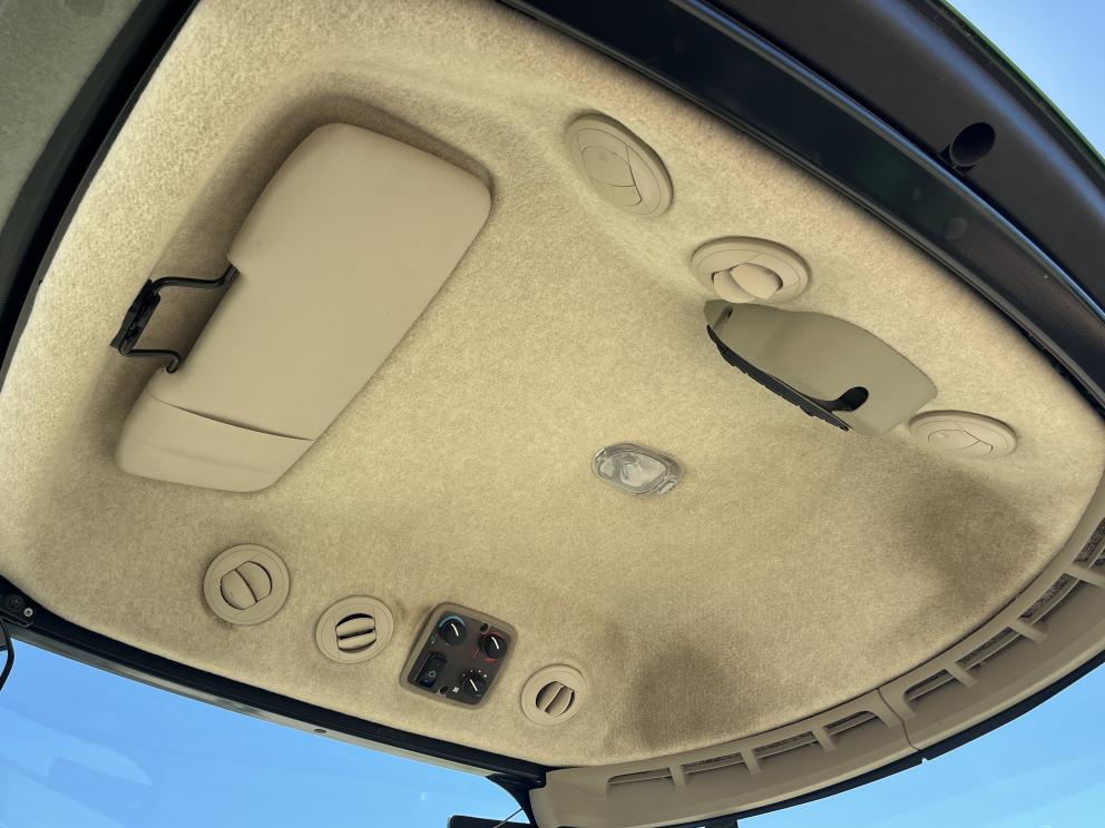 Image for 2021 John Deere 4052R