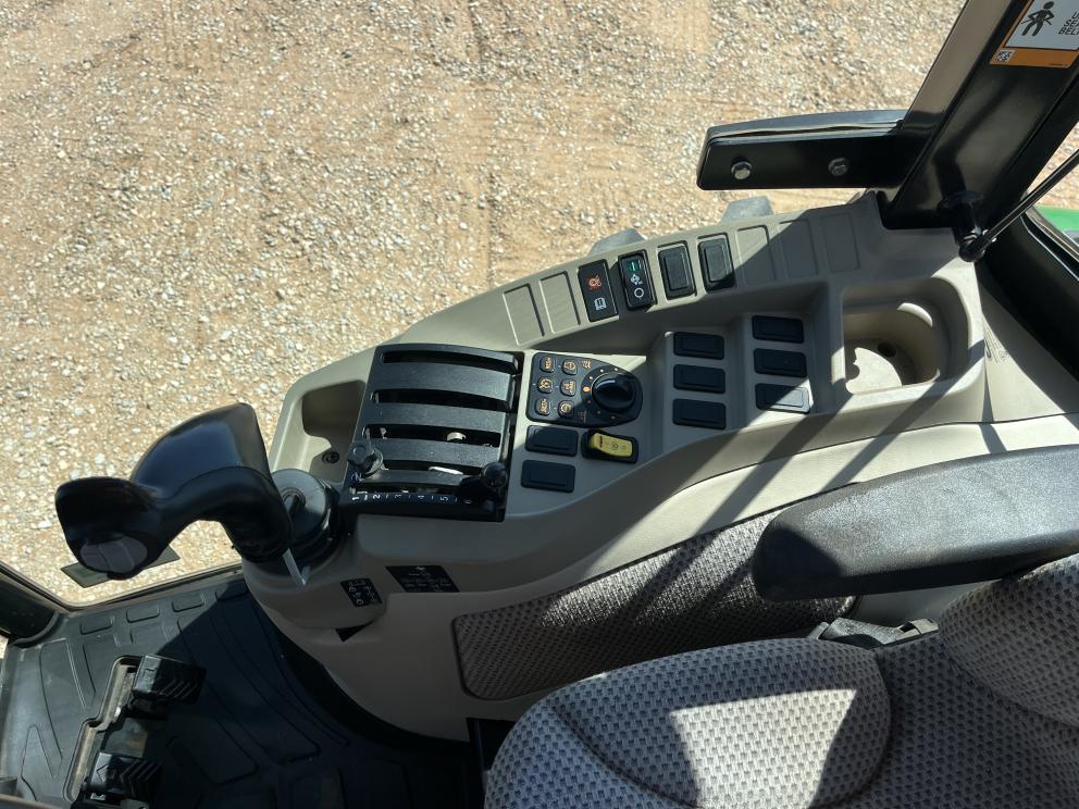 Image for 2021 John Deere 4052R