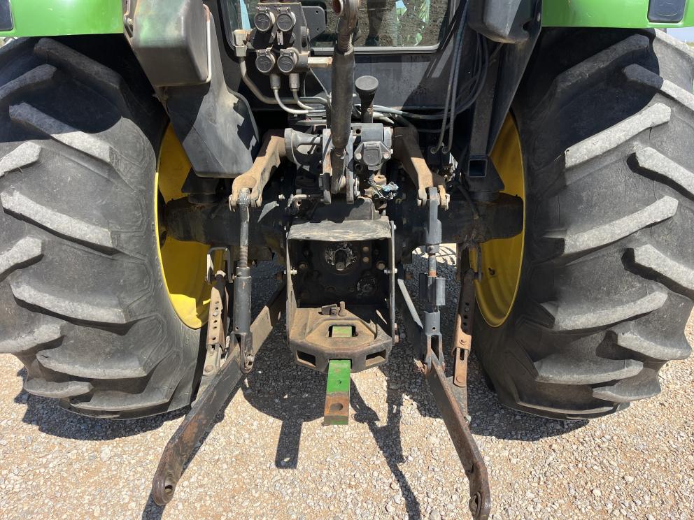 Image for 2005 John Deere 5525