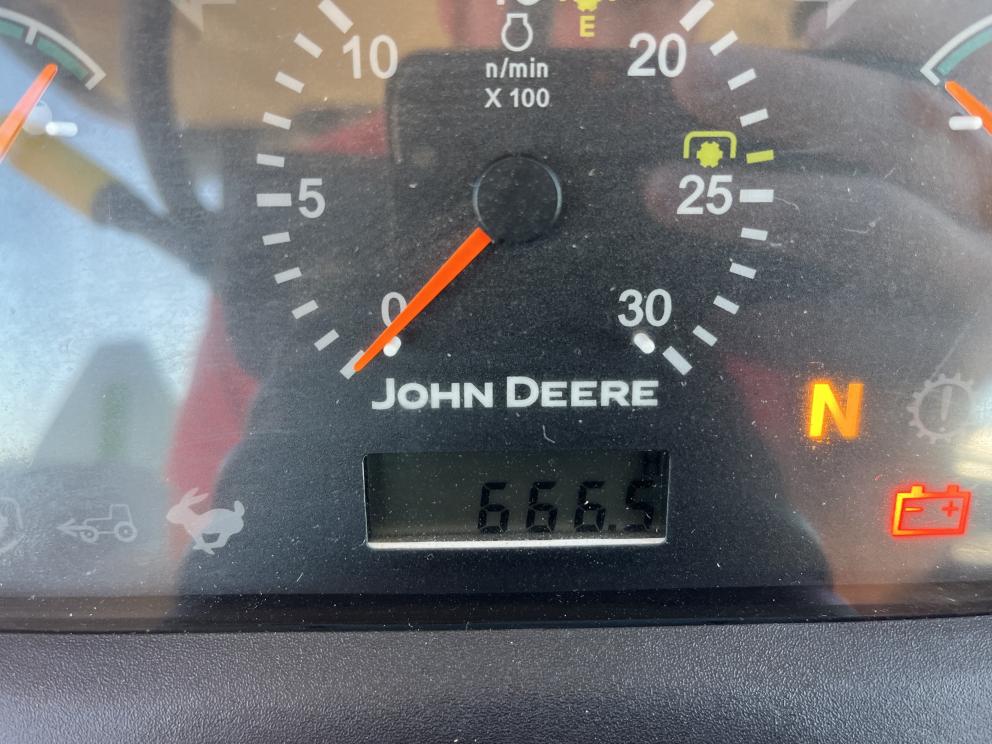 Image for 2005 John Deere 5525