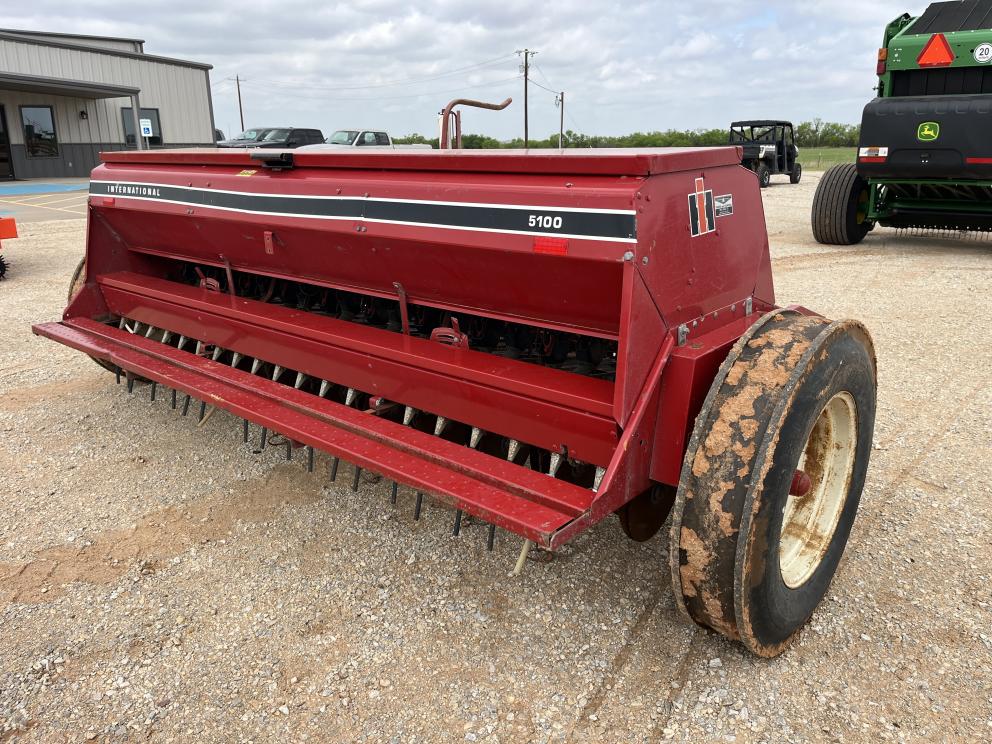 Image for INTERNATIONAL 5100