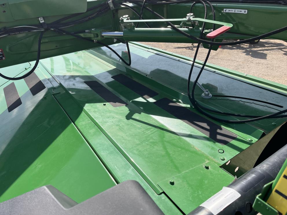 Image for 2023 John Deere C400