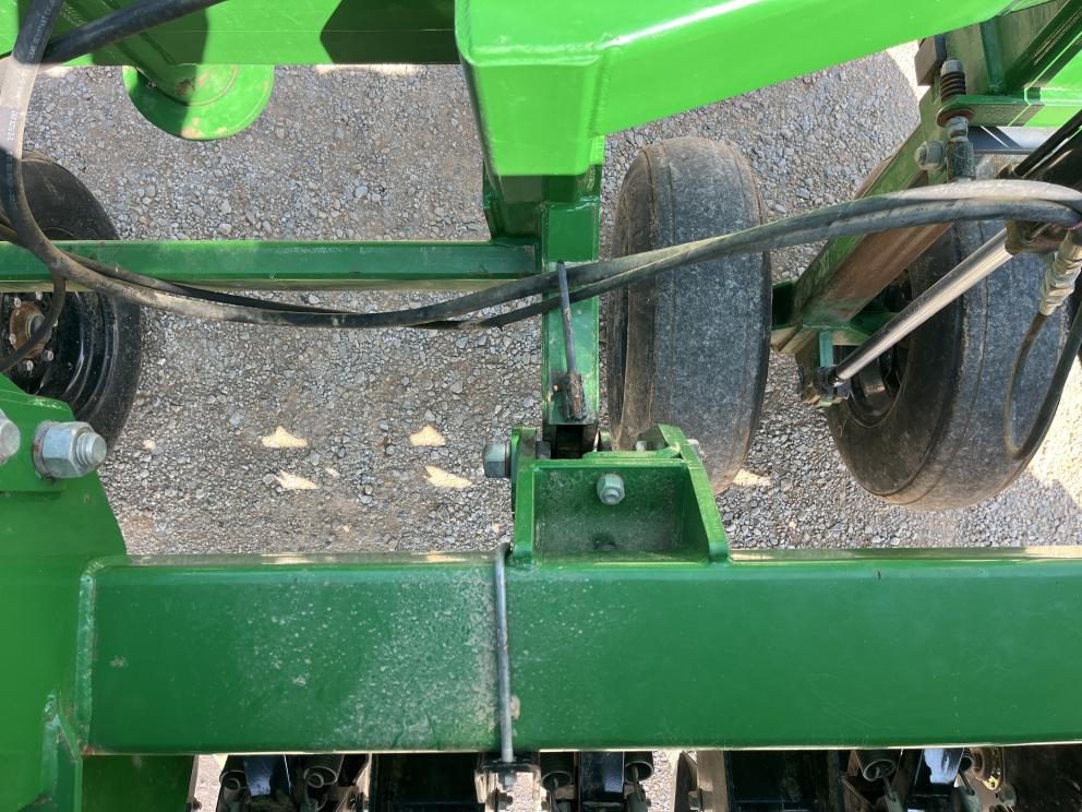 Image for 2004 Great Plains SOLID STAND 1510