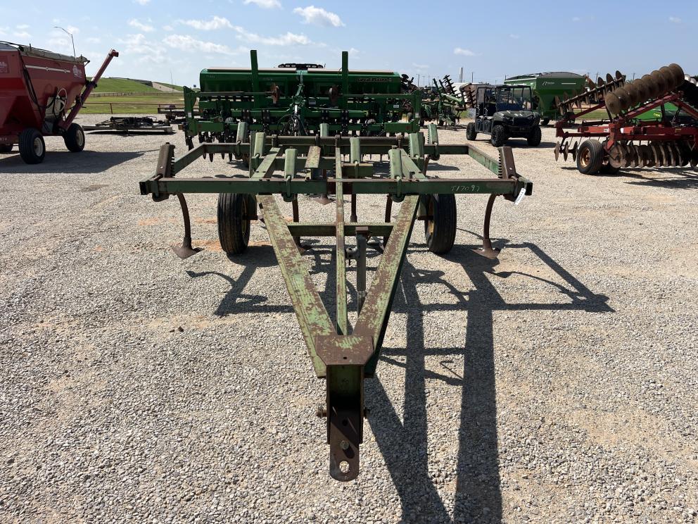 Image for John Deere 1600